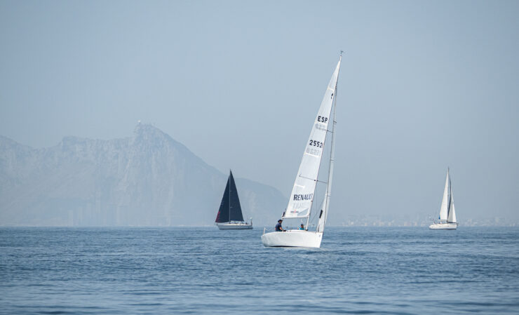 Flota en Sotogrande frente a Gibraltar